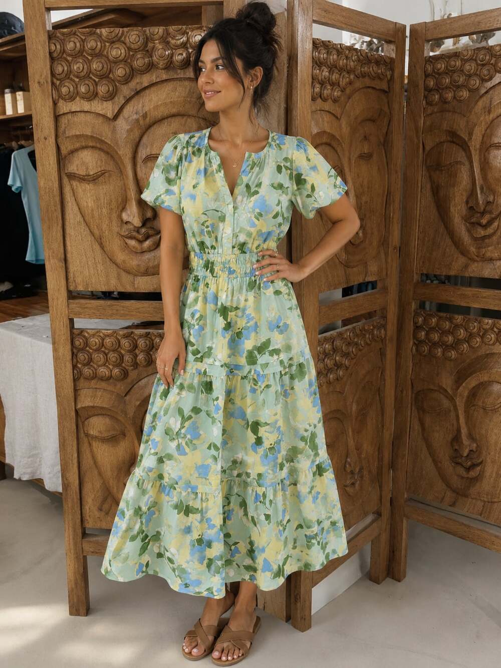 Leslie Fay Floral Print Short Sleeve Elastic Waist Tiered Skirt Midi Dress
M146